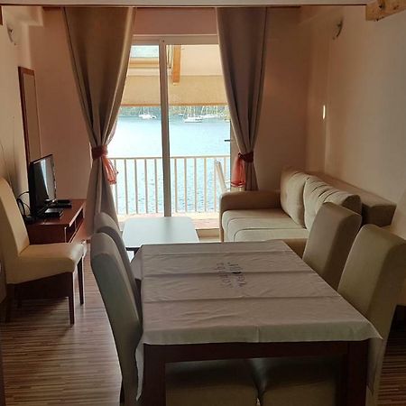Apartments Angelo โปลาเช ภายนอก รูปภาพ